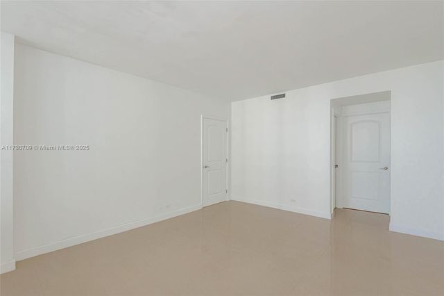 3505 S Ocean Dr 1411, Hollywood, FL 33019