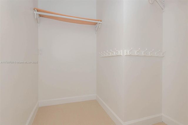 3505 S Ocean Dr 1411, Hollywood, FL 33019