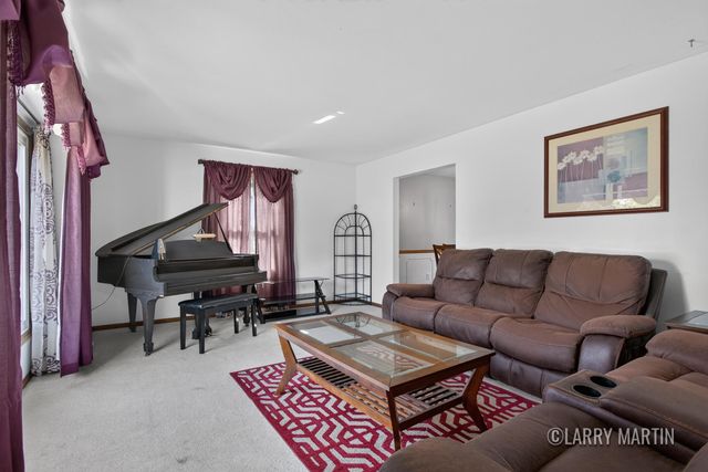 5316 Queensbury Drive Se, City Of Kentwood, MI 49508