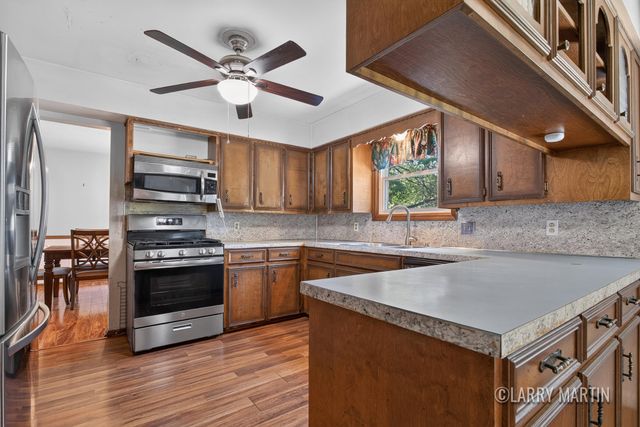 5316 Queensbury Drive Se, City Of Kentwood, MI 49508