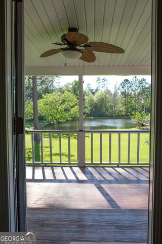 2110 Ware Street, Blackshear, GA 31516