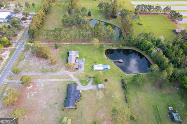 2110 Ware Street, Blackshear, GA 31516