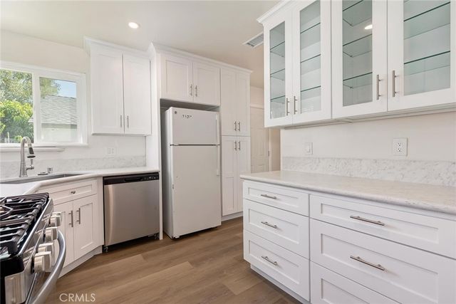 11802 S Van Ness Avenue S, Hawthorne, CA 90250