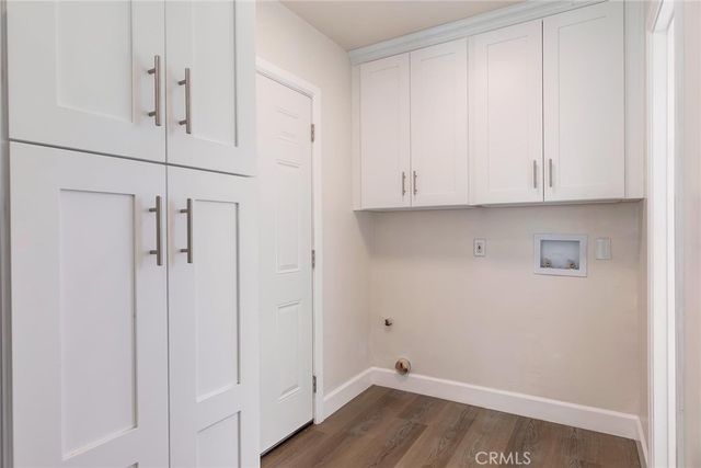 11802 S Van Ness Avenue S, Hawthorne, CA 90250