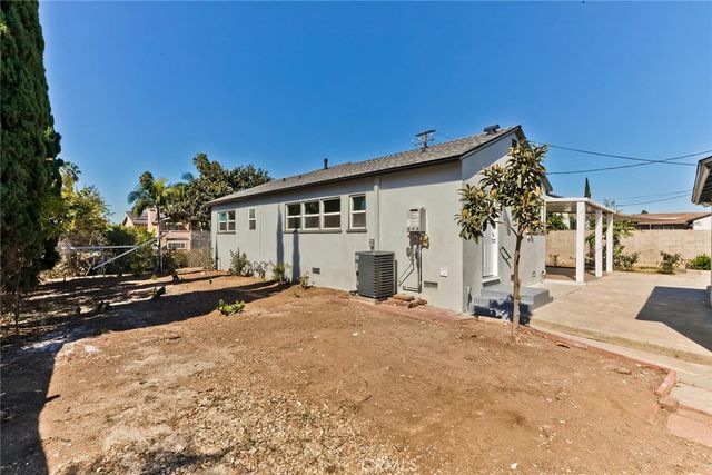 11802 S Van Ness Avenue S, Hawthorne, CA 90250