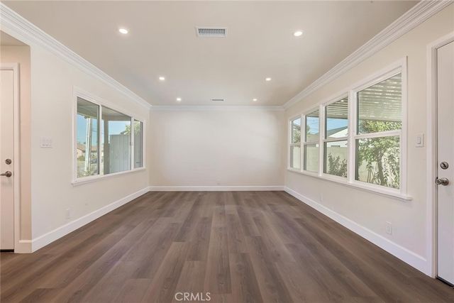 11802 S Van Ness Avenue S, Hawthorne, CA 90250