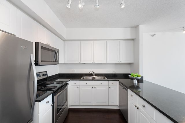 512 N Mcclurg Court 3109, Chicago, IL 60611