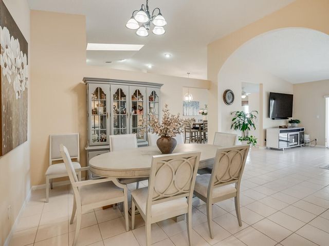 3933 Summer Chase Court, Lake Worth, FL 33467