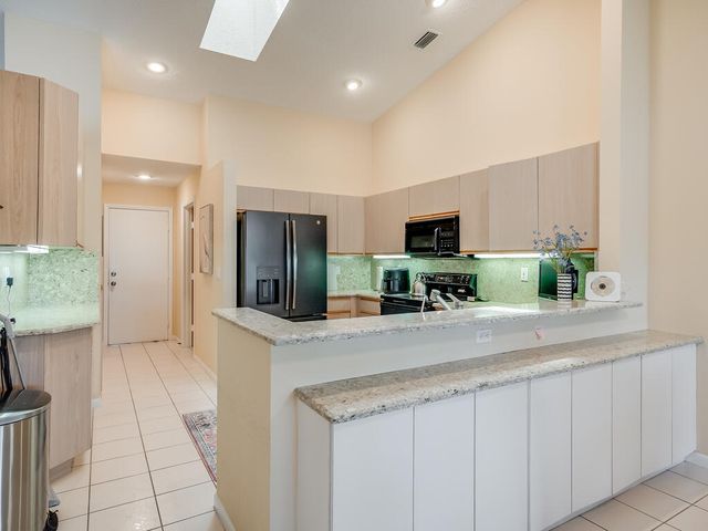3933 Summer Chase Court, Lake Worth, FL 33467