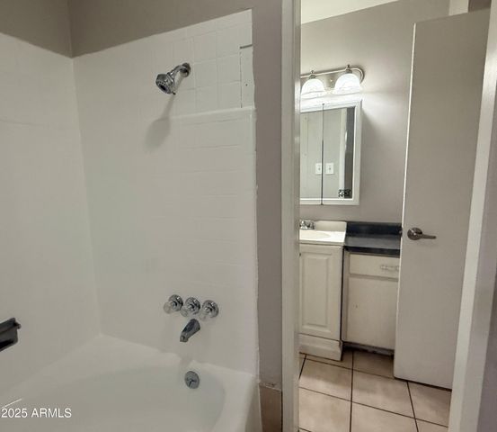 4719 N 15th Avenue 3, Phoenix, AZ 85015