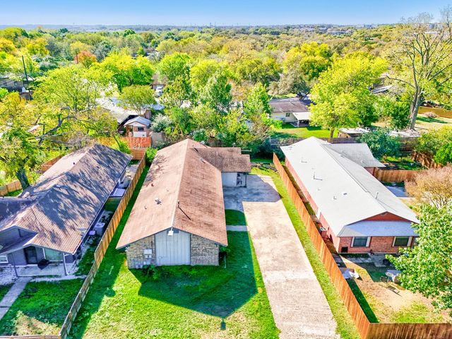 205 Liverpool DR, Austin, TX 78745