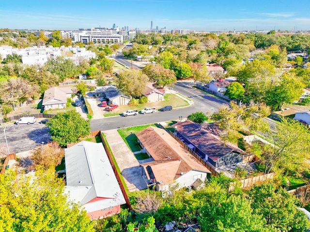 205 Liverpool DR, Austin, TX 78745