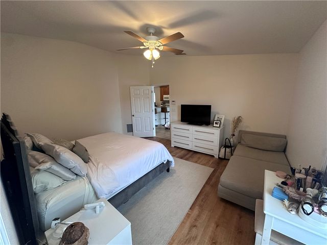 824 Greenleaf Circle, Vero Beach, FL 32960
