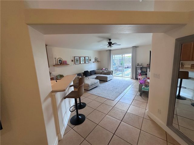 824 Greenleaf Circle, Vero Beach, FL 32960