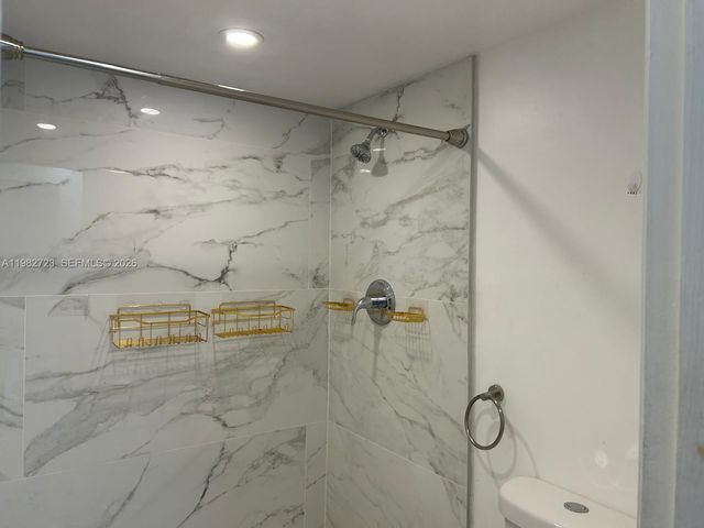 3751 Environ Blvd 141, Lauderhill, FL 33319