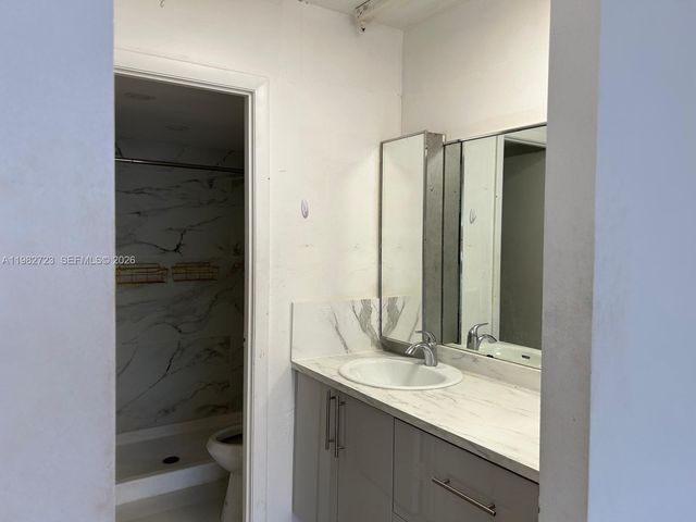 3751 Environ Blvd 141, Lauderhill, FL 33319