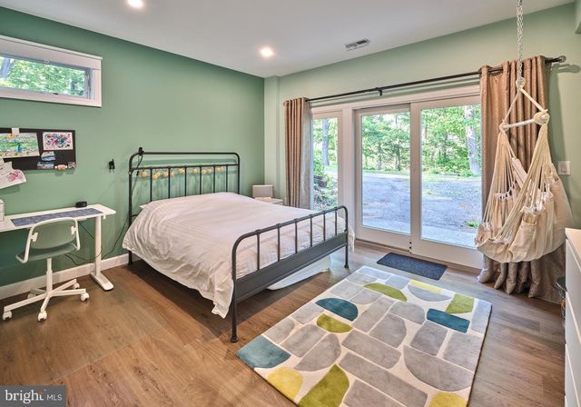 6683 CHAPEL RD, New Hope, PA 18938