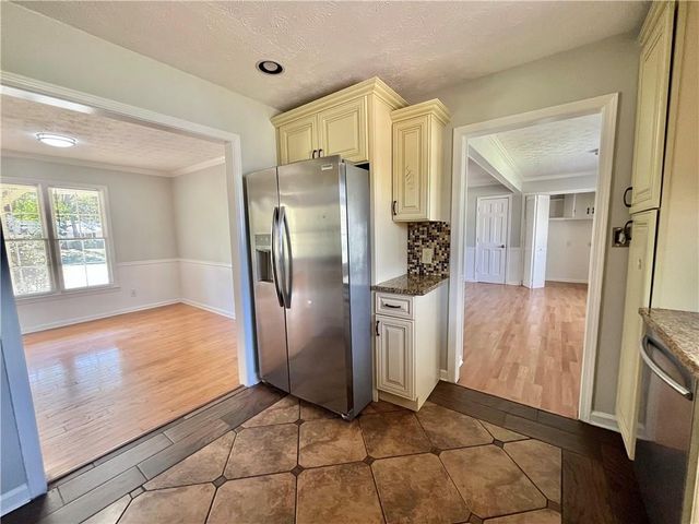 1841 Driftwood Place, Snellville, GA 30078