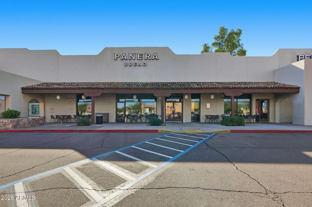 6738 S TAYLOR Drive, Tempe, AZ 85283