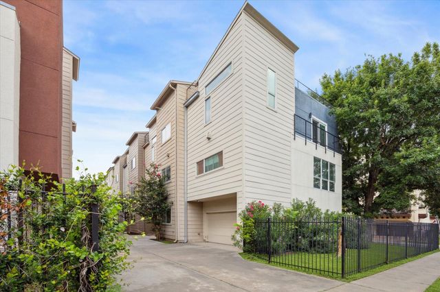 1501 Utah Street, Houston, TX 77007