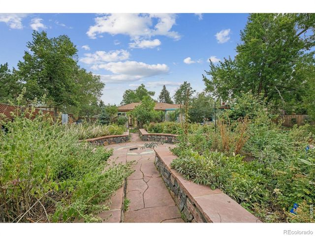 10355 W 13th Place, Lakewood, CO 80215