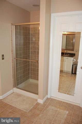 194 MARTIN LN, Alexandria, VA 22304