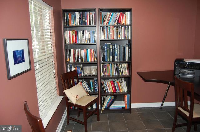 194 MARTIN LN, Alexandria, VA 22304