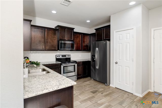 5634 Stonehaven Drive, Temple, TX 76502