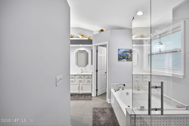 293 MAPLEWOOD Drive, St. Johns, FL 32259