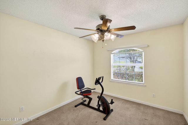 293 MAPLEWOOD Drive, St. Johns, FL 32259