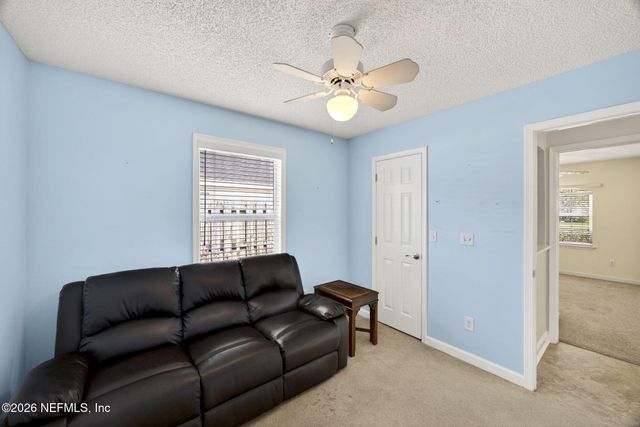 293 MAPLEWOOD Drive, St. Johns, FL 32259