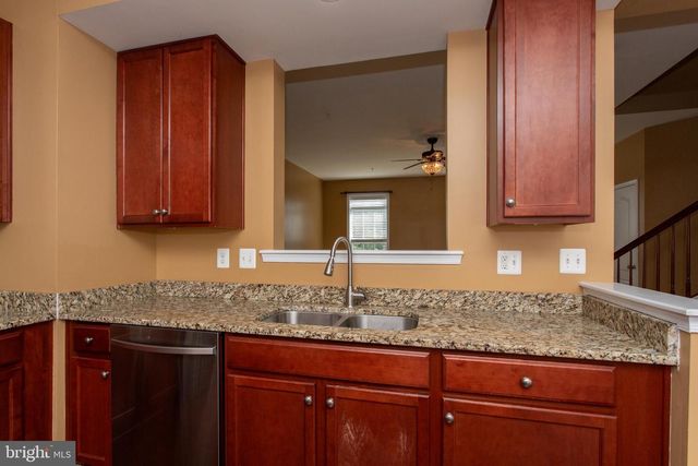 12389 SANDSTONE ST, Waldorf, MD 20601