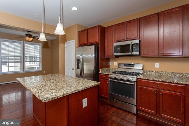 12389 SANDSTONE ST, Waldorf, MD 20601