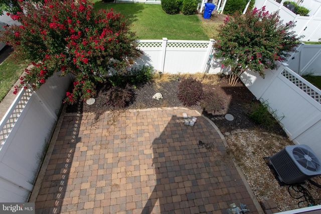12389 SANDSTONE ST, Waldorf, MD 20601