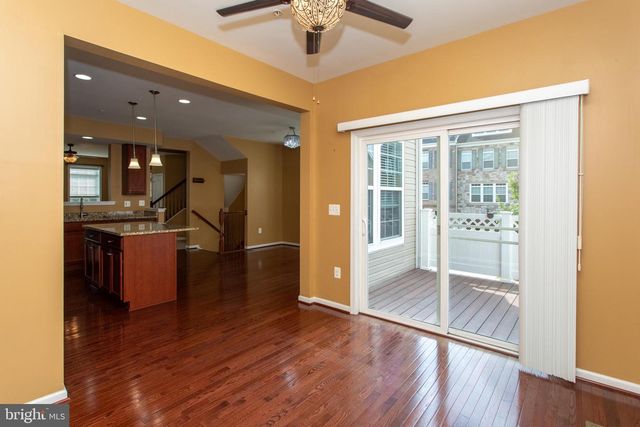 12389 SANDSTONE ST, Waldorf, MD 20601