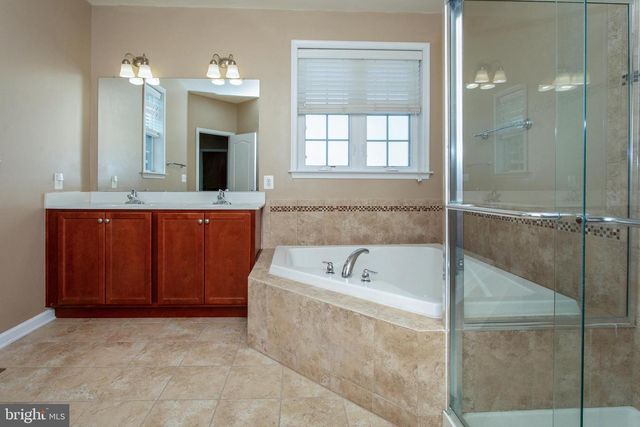 12389 SANDSTONE ST, Waldorf, MD 20601