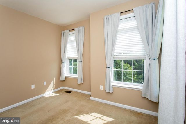 12389 SANDSTONE ST, Waldorf, MD 20601