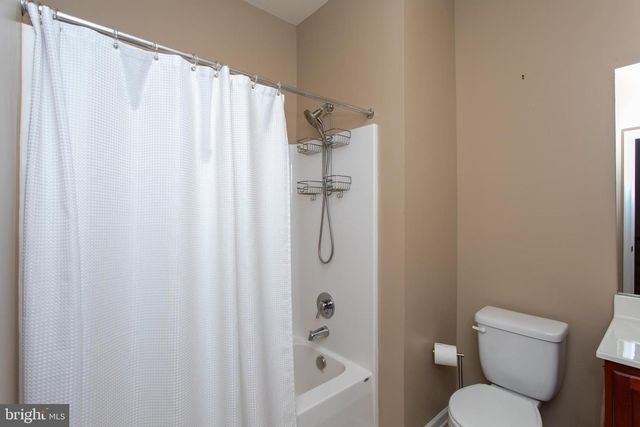 12389 SANDSTONE ST, Waldorf, MD 20601