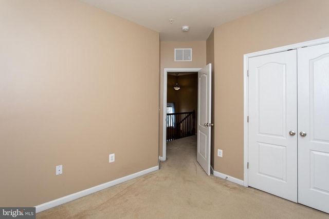 12389 SANDSTONE ST, Waldorf, MD 20601
