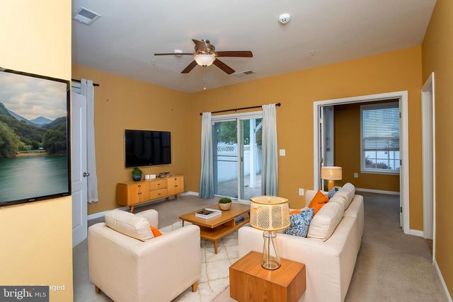 12389 SANDSTONE ST, Waldorf, MD 20601