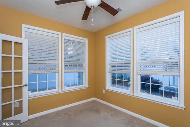12389 SANDSTONE ST, Waldorf, MD 20601
