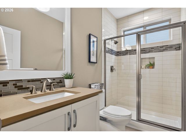 15877 Nw HECKMAN Ln, Portland, OR 97229