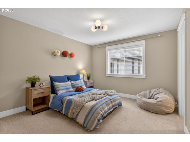 15877 Nw HECKMAN Ln, Portland, OR 97229