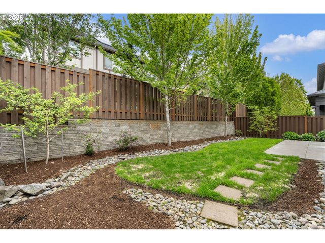15877 Nw HECKMAN Ln, Portland, OR 97229