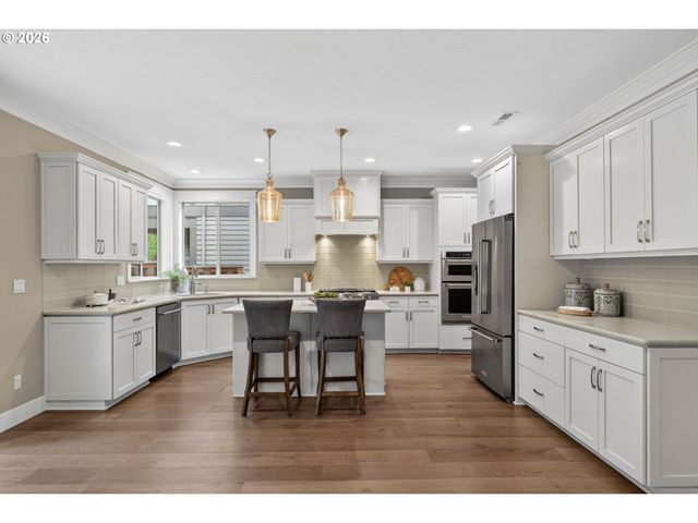 15877 Nw HECKMAN Ln, Portland, OR 97229