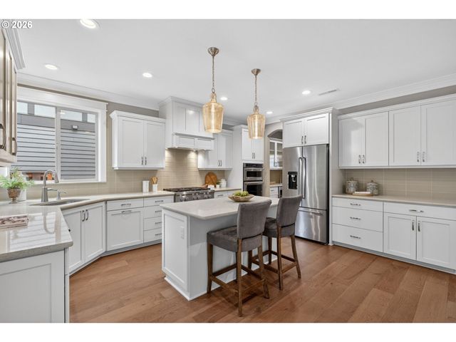 15877 Nw HECKMAN Ln, Portland, OR 97229