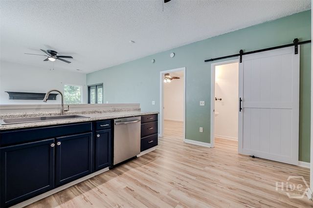 93 Falkland Avenue, Savannah, GA 31407