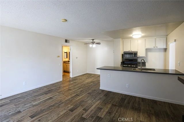 2839 S Fairview St F, Santa Ana, CA 92704