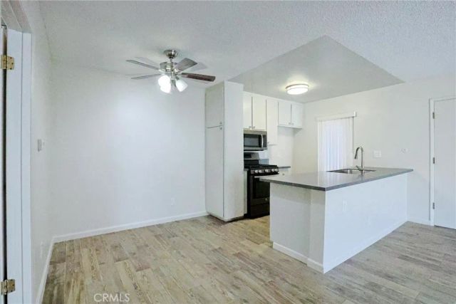2839 S Fairview St F, Santa Ana, CA 92704