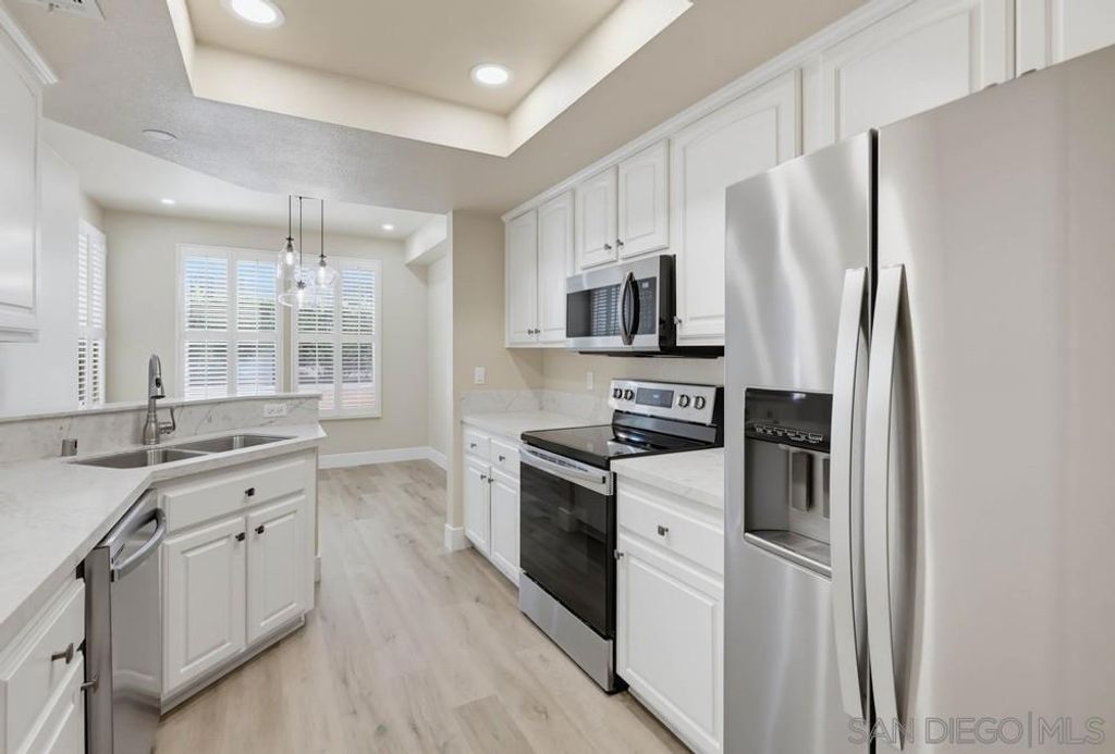 640 Camino De La Reina 1115, San Diego, CA 92108 — photo 5